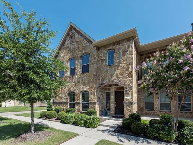 Photo of Listing #13643799