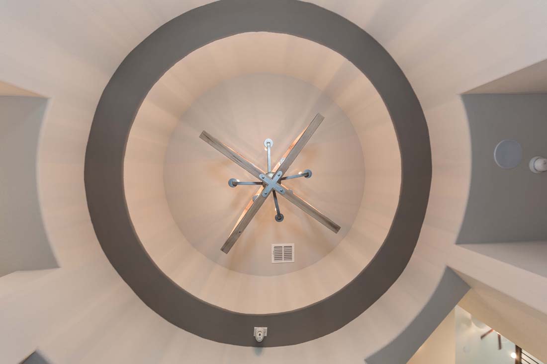Pacesetter Model Home Photo of Rotunda Lighting