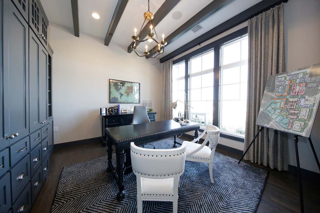 Library or office in Southgate home